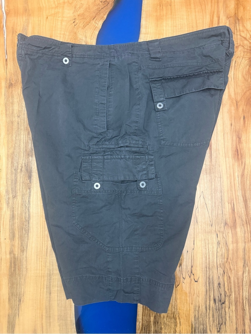 Columbia Men’s Cargo Shorts Size 42 Gray Multi Pocket Outdoor Hiking AM4474 - Picture 12 of 16